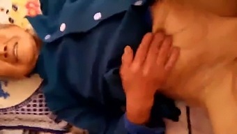 Old Chinese Lady Gets Filled With Cum