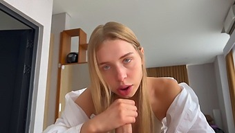 Russian Schoolgirl Gets Her Pussy Licked And Fucked In Hd