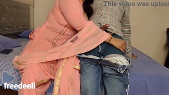 Mature Indian Mom'S Sexual Arousal