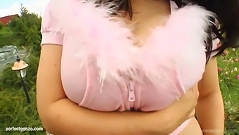 Kristi Dengan Payudara Alami Besar Ditembus Dengan Penuh Semangat Dalam Video Ini Oleh Prime Cups