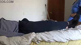 A Muslim Maid Is Surprised By The Size Of A Black French Man'S Genitalia And Receives A Facial Cumshot