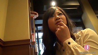 Chubby And Cute Momoko'S Sensual Oral Skills